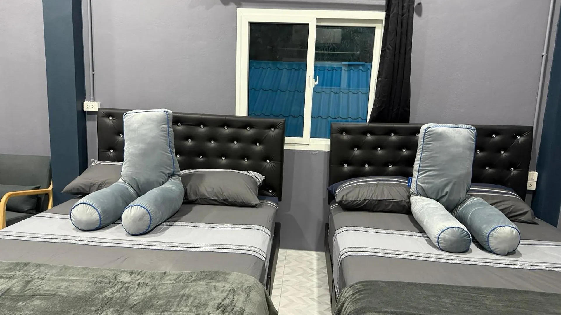 P'Un House Hotel Koh Tao 0*,  Thailand