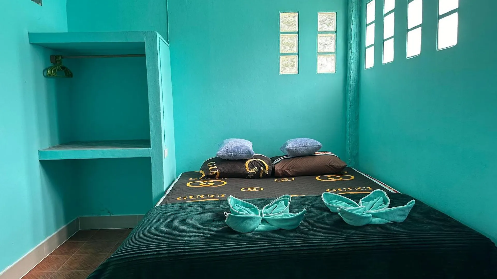 Gasthuis P'Un House Hotel Ko Tao