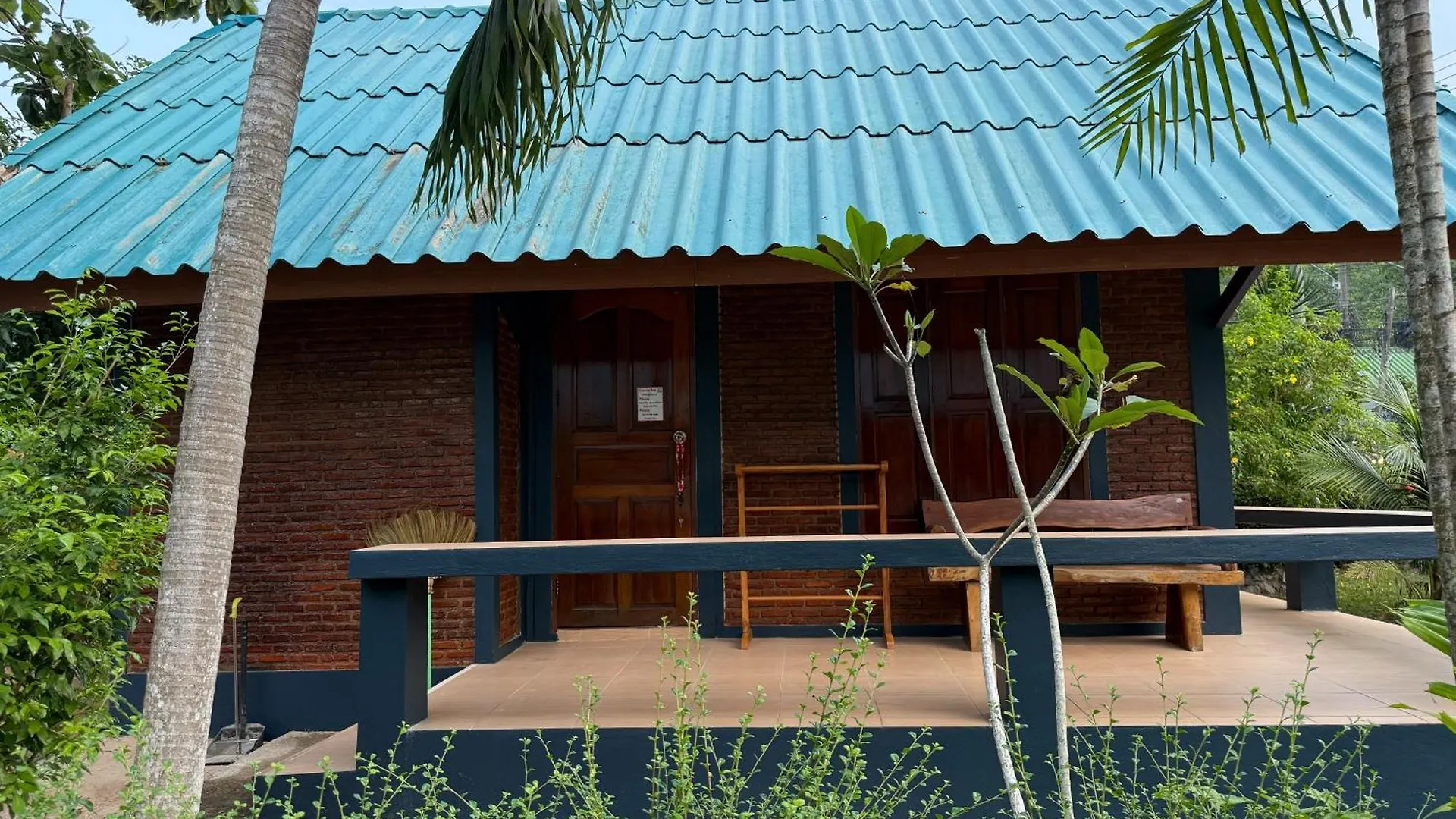 Gasthuis P'Un House Hotel Ko Tao